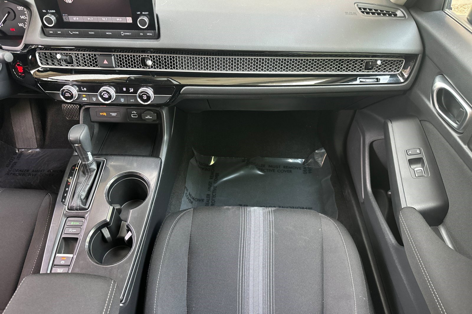 Used 2023 Honda Civic LX image 28