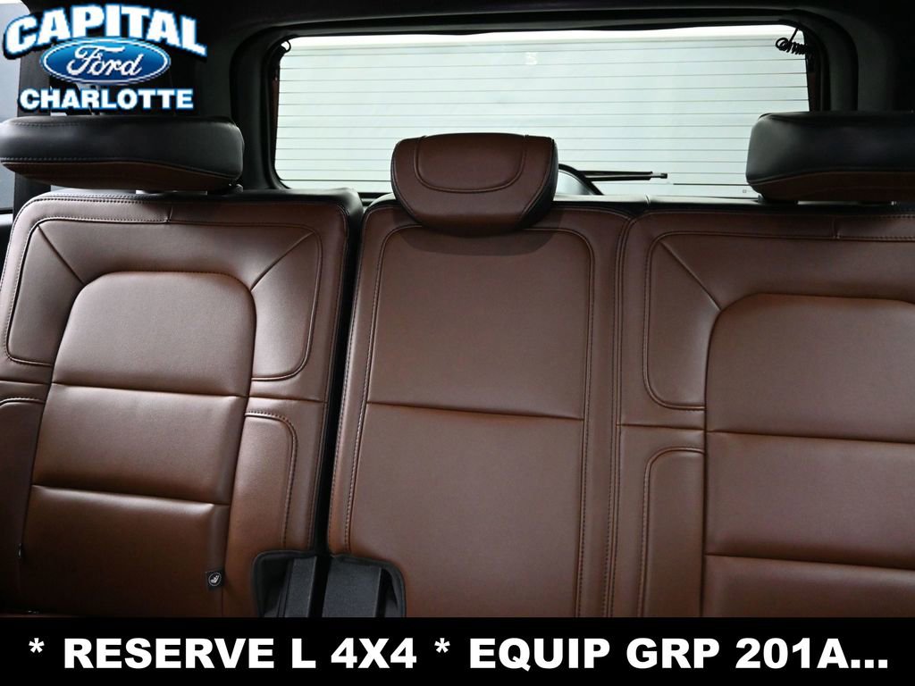 Used 2024 Lincoln Navigator L Reserve AWD/4WD image 12