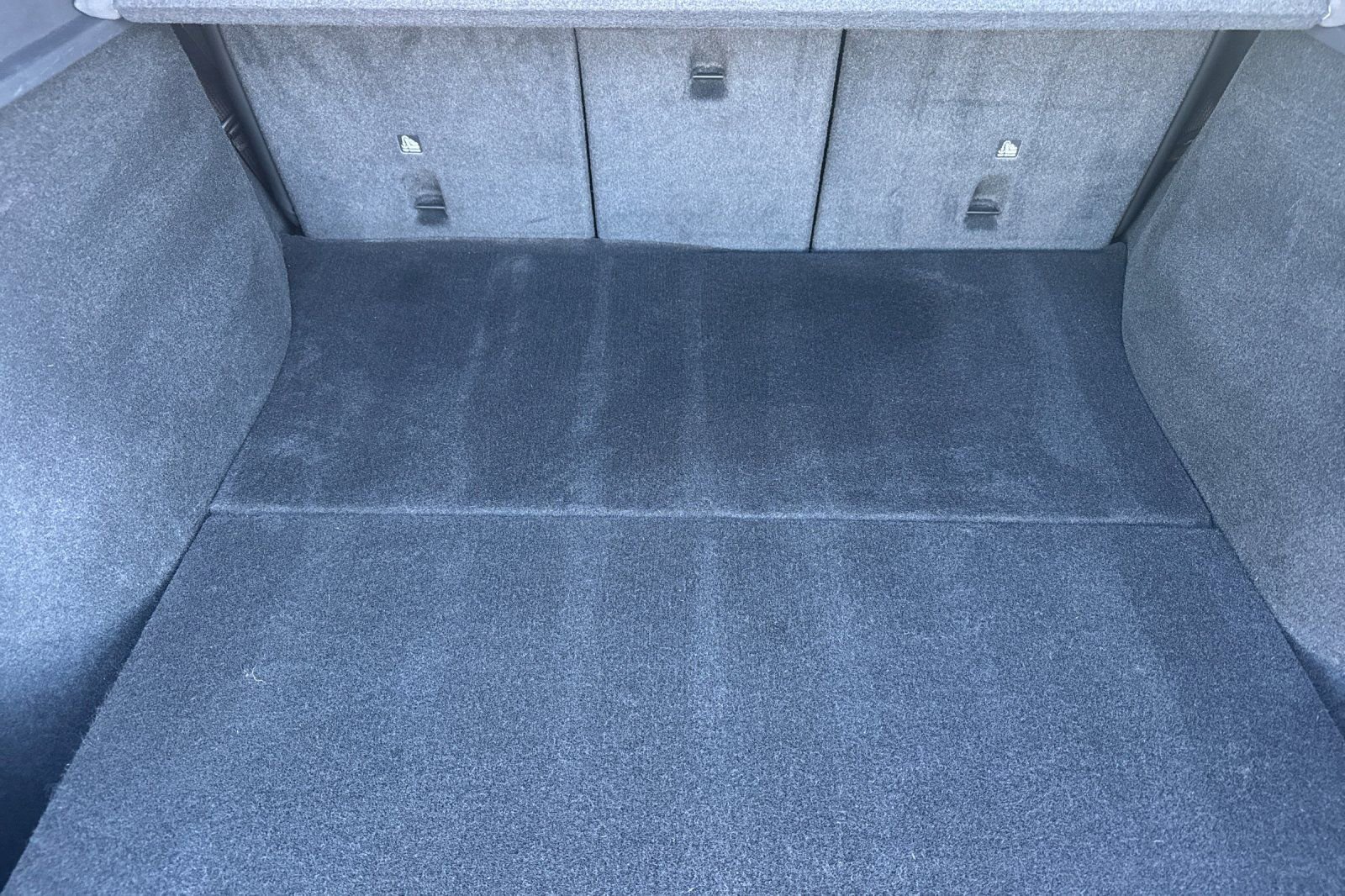 Used 2023 Tesla Model Y Long Range image 18