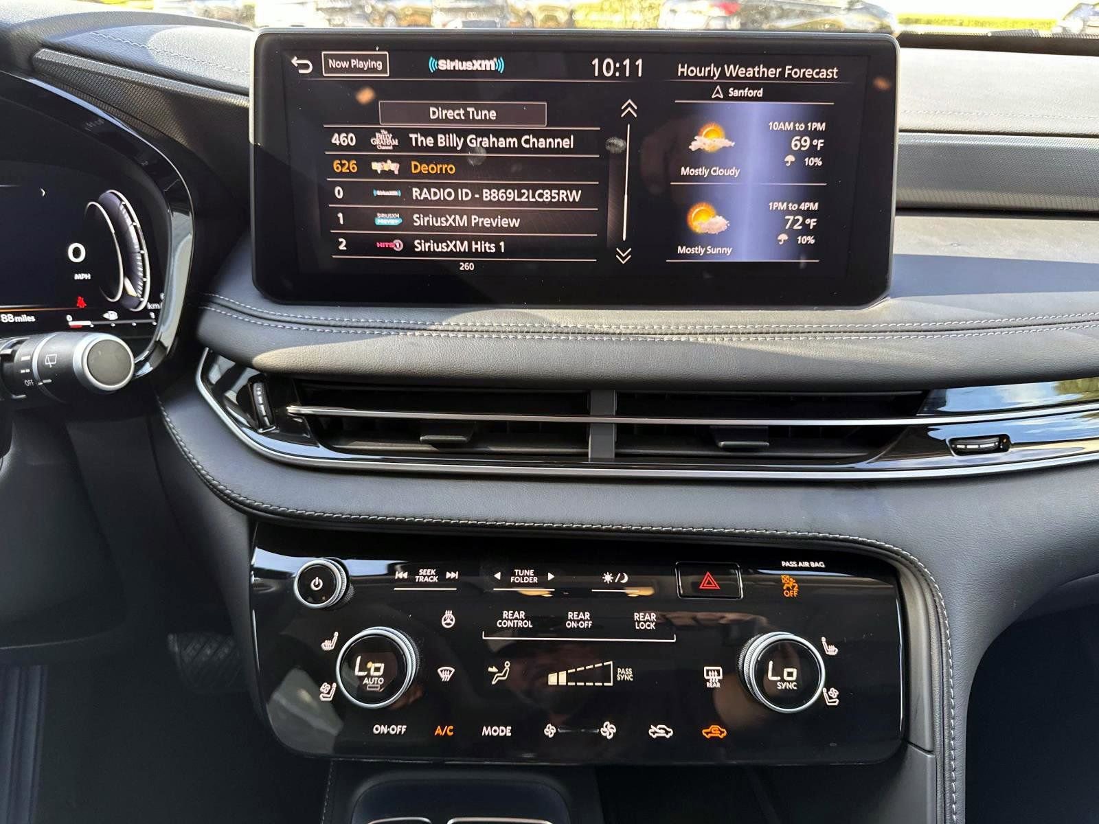 Certified 2025 INFINITI QX60 Luxe w/ Vision Package image 26