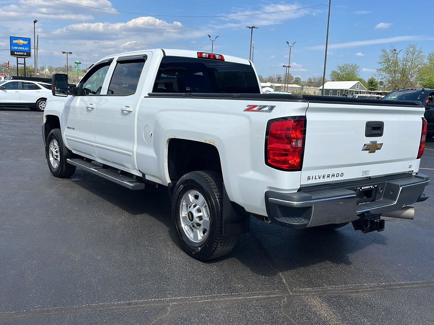 Used 2016 Chevrolet Silverado 2500 LT w/ LT Fleet Convenience Package image 3