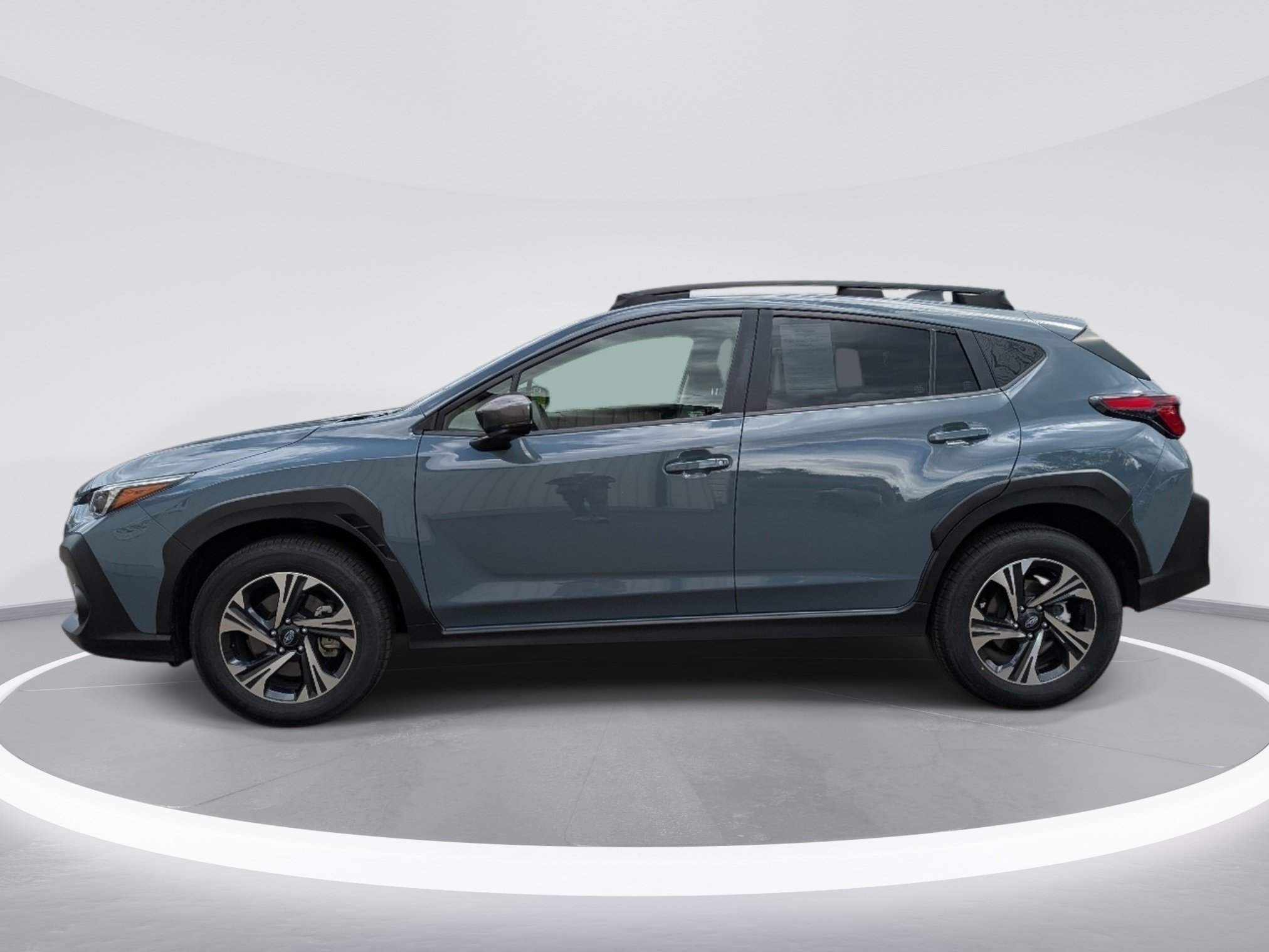 Used 2025 Subaru Crosstrek 2.5i Premium w/ Crosstrek Mirror Package AWD/4WD image 4