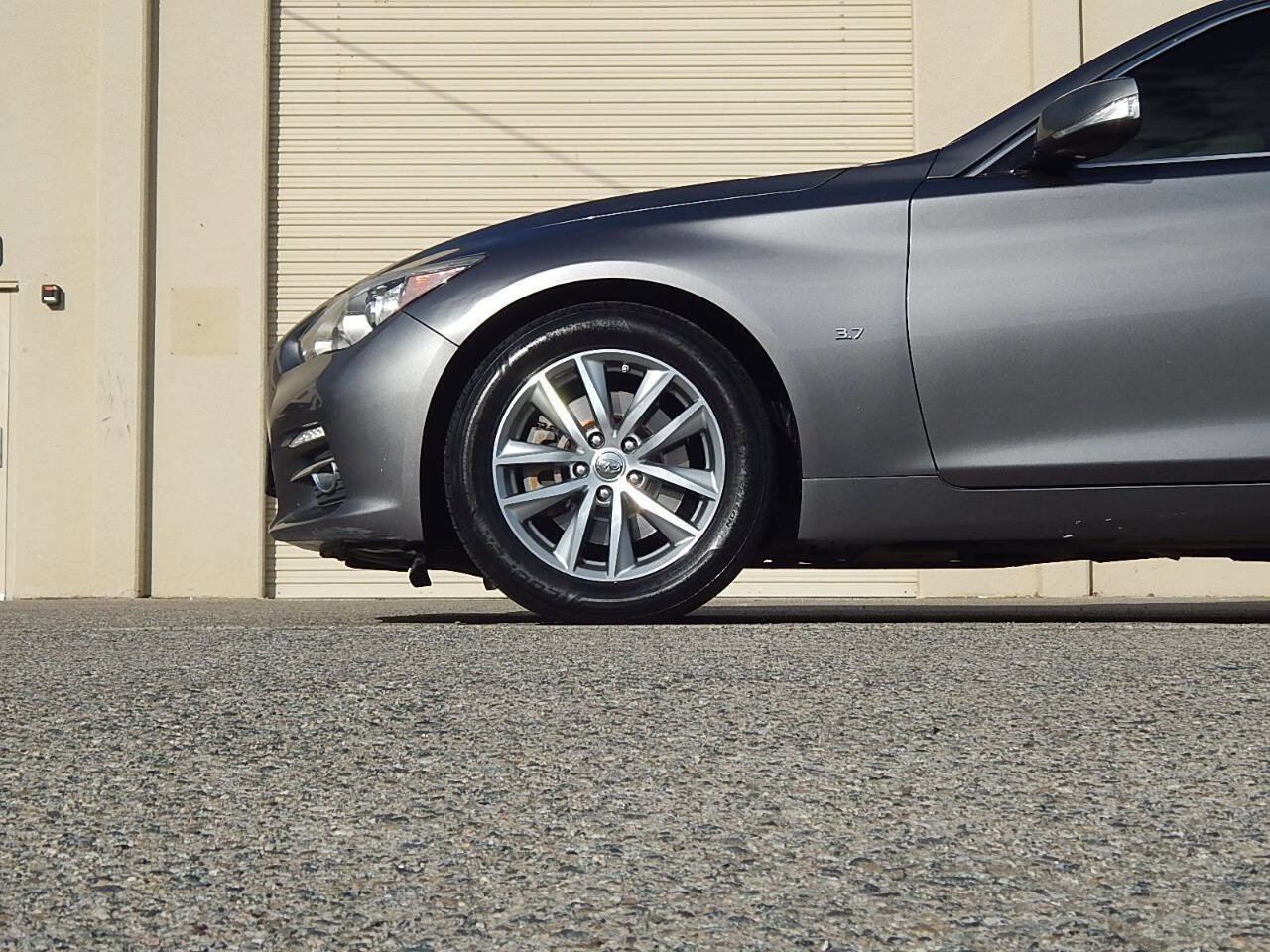 Used 2015 INFINITI Q50 Premium w/ Navigation Package RWD image 6