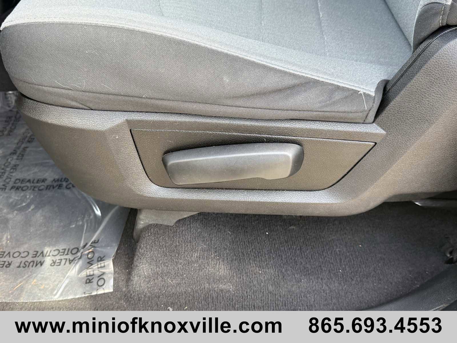 Used 2024 RAM 1500 Classic SLT image 11