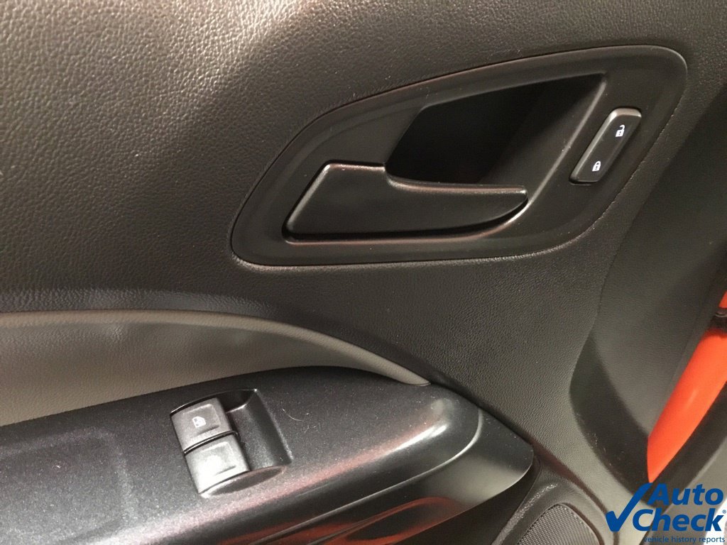 Used 2020 Chevrolet Colorado W/T AWD/4WD image 23