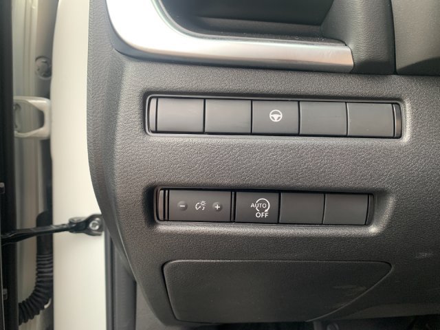 Certified 2023 Nissan Rogue SV AWD/4WD image 30