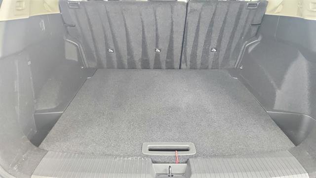 Used 2025 Nissan Rogue SV image 35