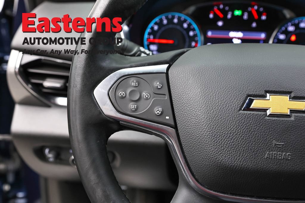 Used 2023 Chevrolet Traverse LT AWD/4WD image 15