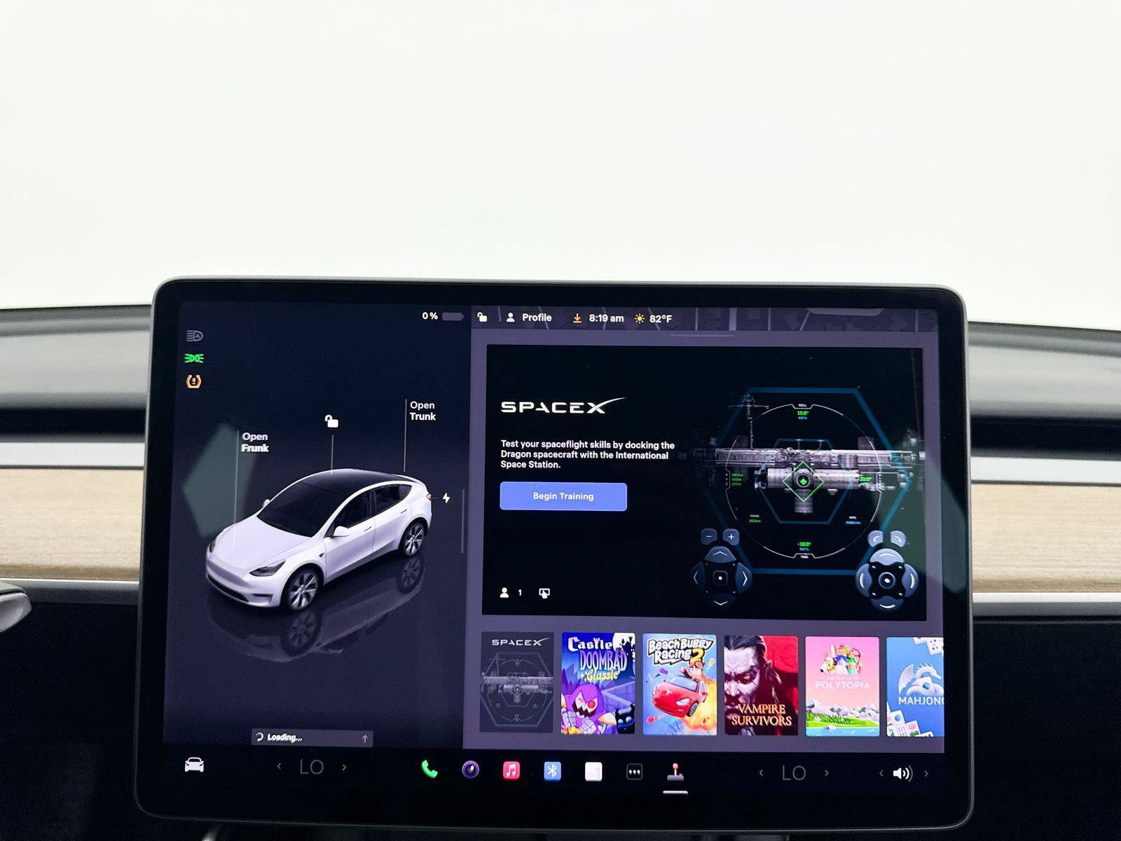 Used 2022 Tesla Model Y Long Range AWD/4WD image 24