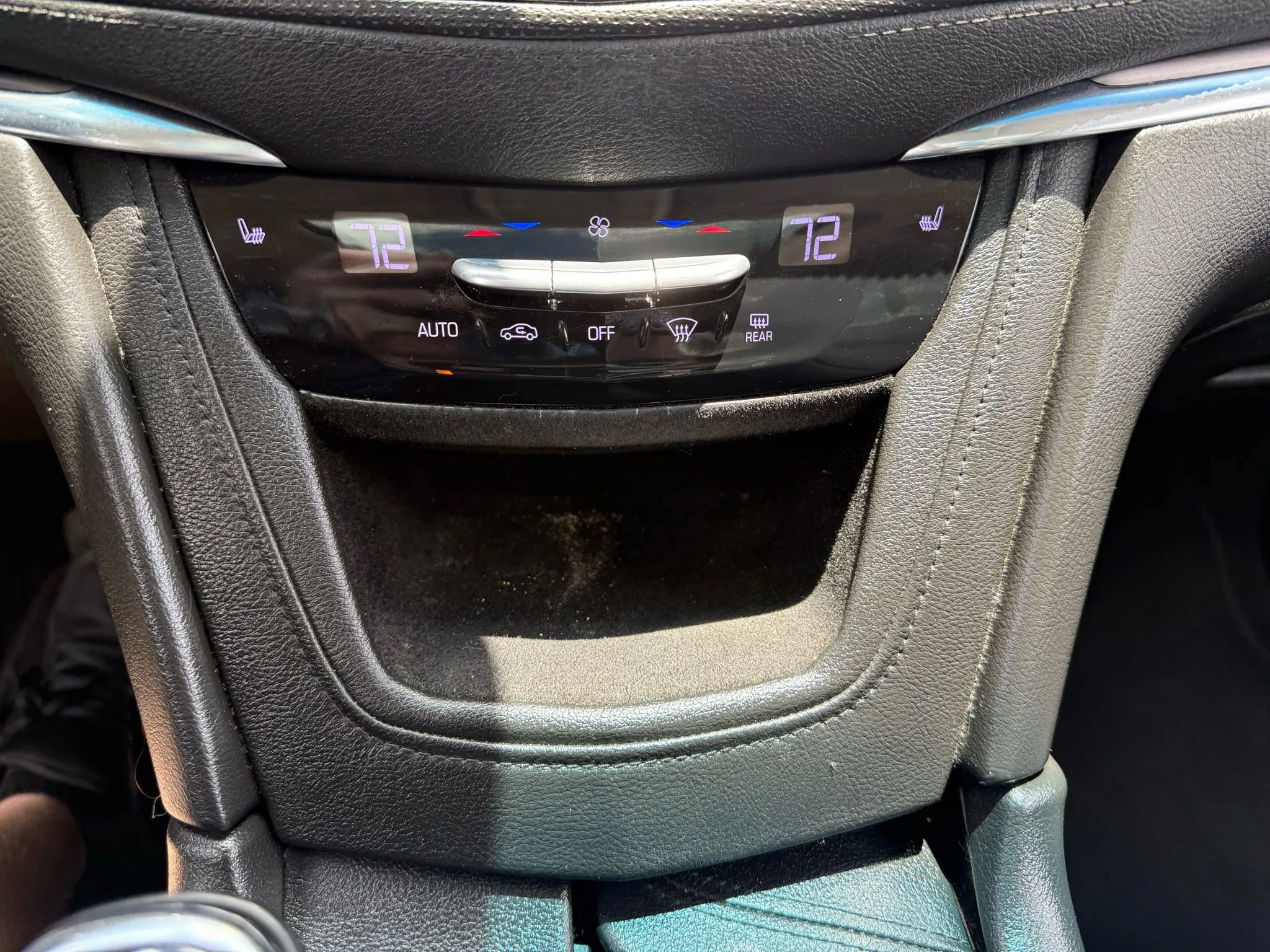 Used 2017 Cadillac XT5 Luxury FWD image 31