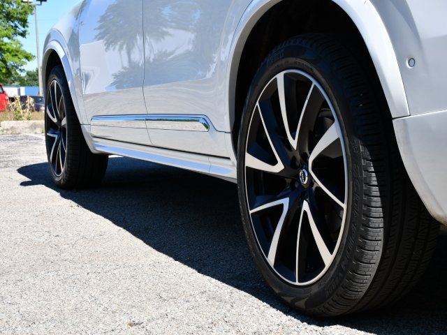 Used 2024 Volvo XC90 B6 Ultimate w/ Lounge Package AWD/4WD image 10