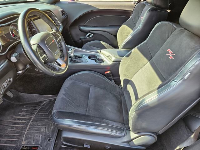 Used 2015 Dodge Challenger R/T Plus image 7