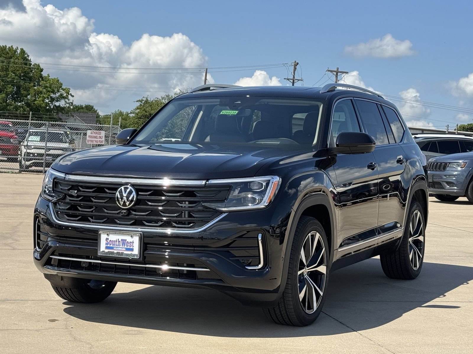 New 2026 Volkswagen Atlas SEL Premium R-Line AWD/4WD image 10
