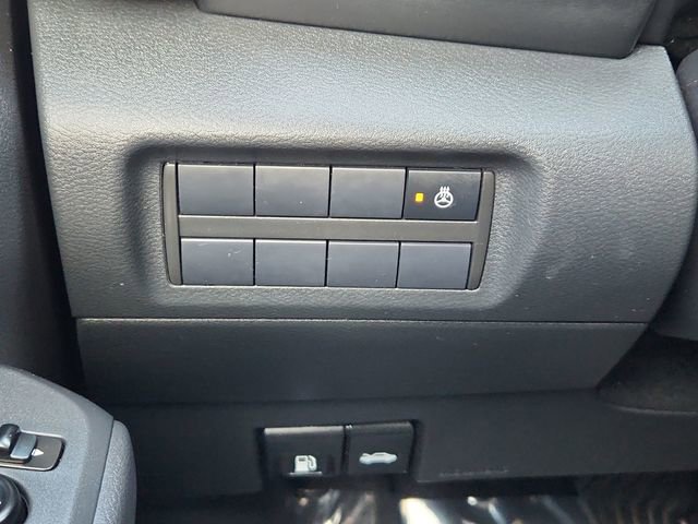 Used 2023 Nissan Kicks SR w/ SR Premium Package image 37