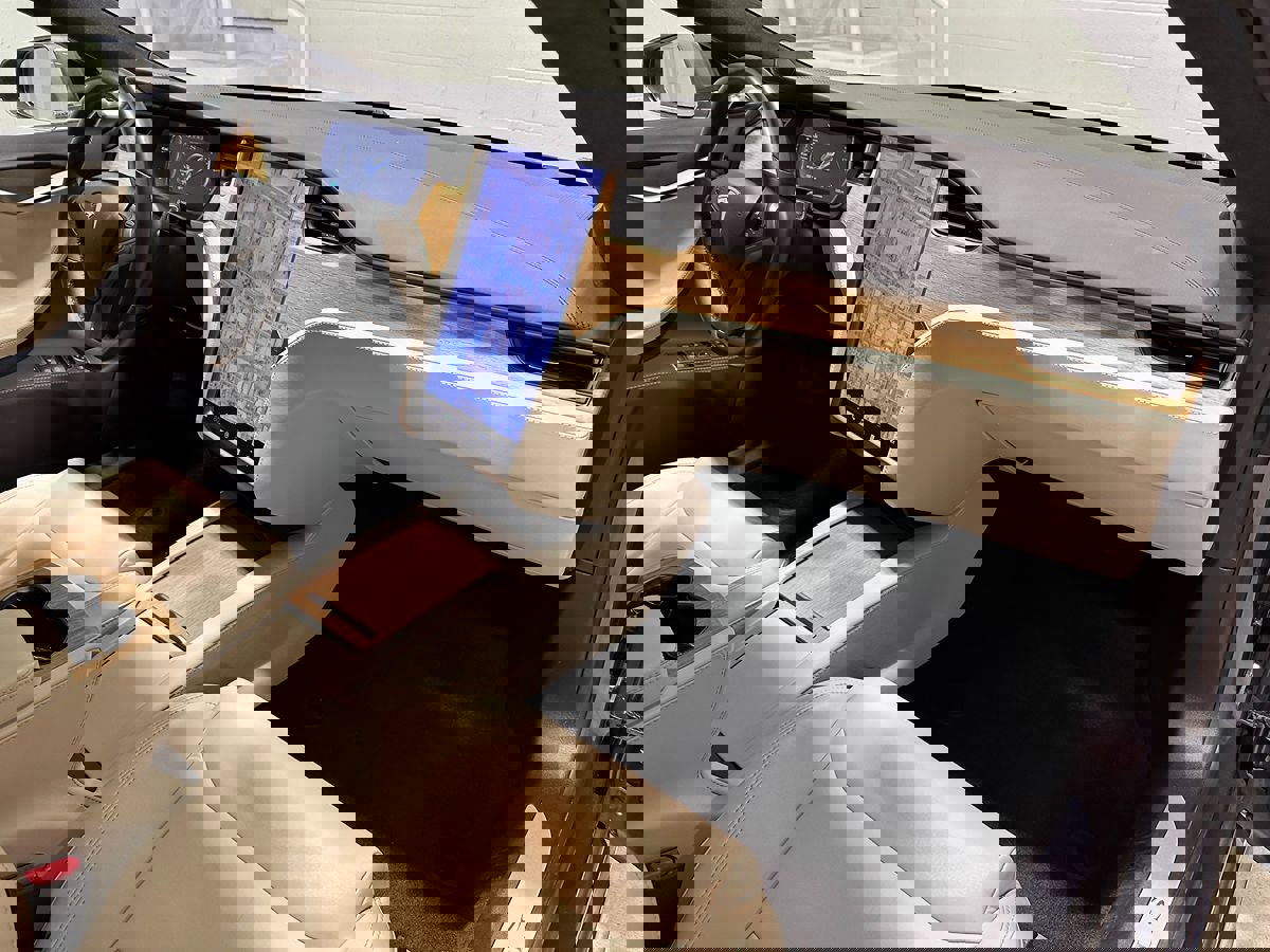 Used 2020 Tesla Model S Long Range image 12