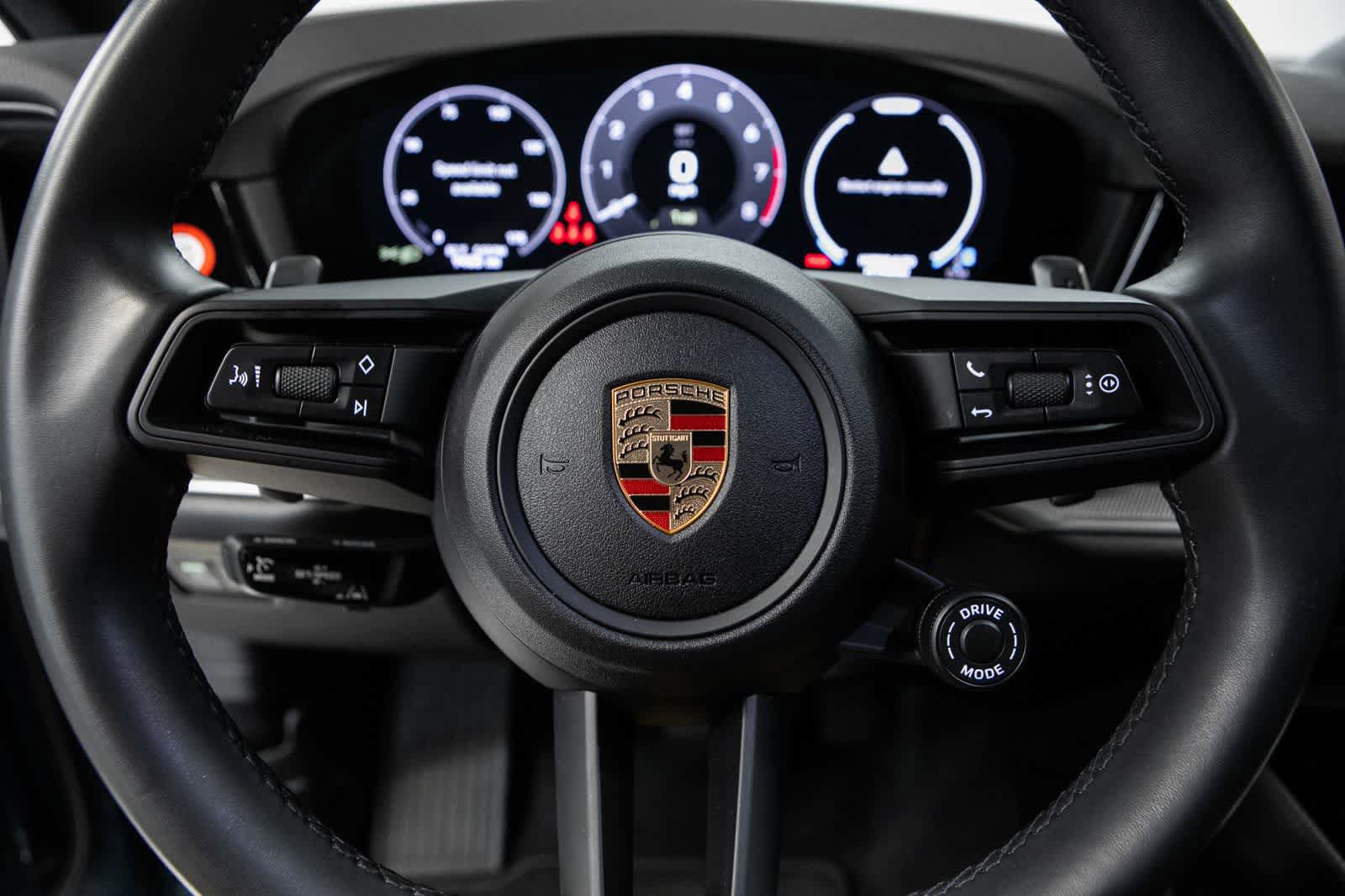 Certified 2024 Porsche Cayenne Coupe AWD/4WD image 14
