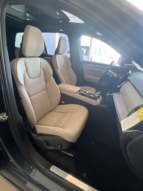 New 2026 Volvo XC90 T8 Plus w/ Protection Package AWD/4WD image 30