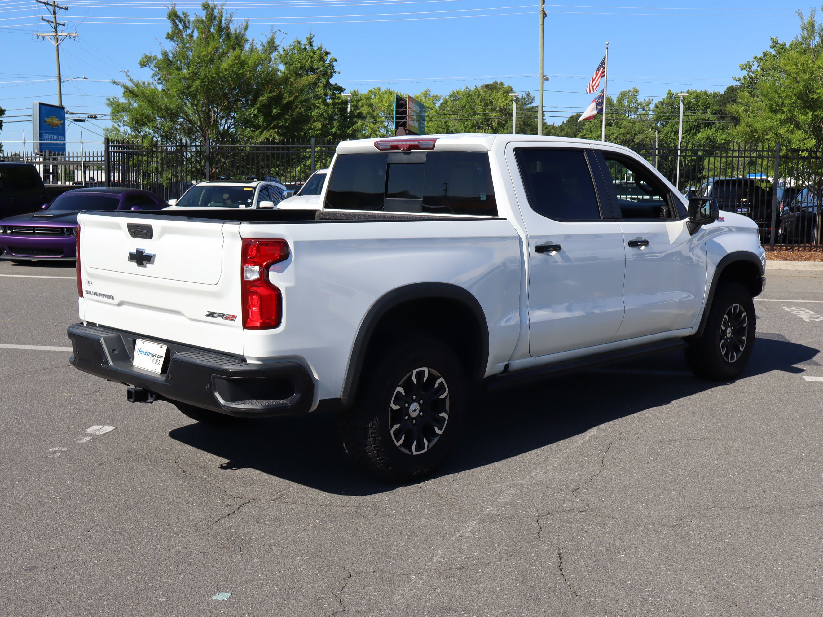 Used 2022 Chevrolet Silverado 1500 ZR2 w/ Technology Package AWD/4WD image 21