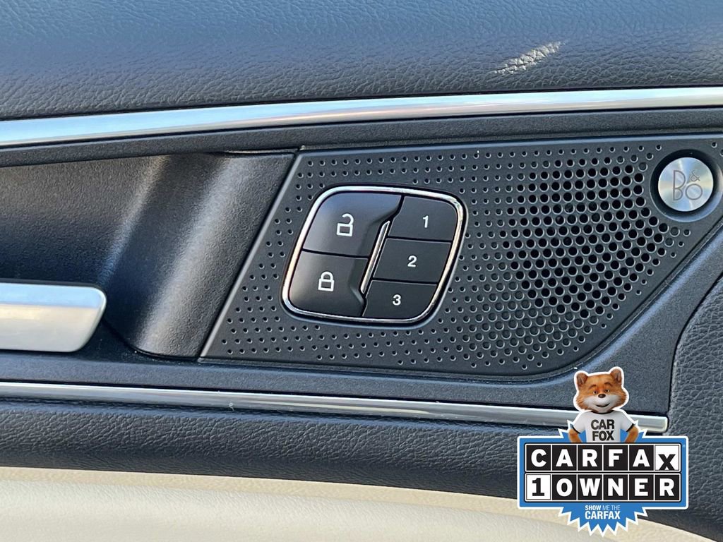 Used 2022 Ford Edge Titanium w/ Equipment Group 301A image 28