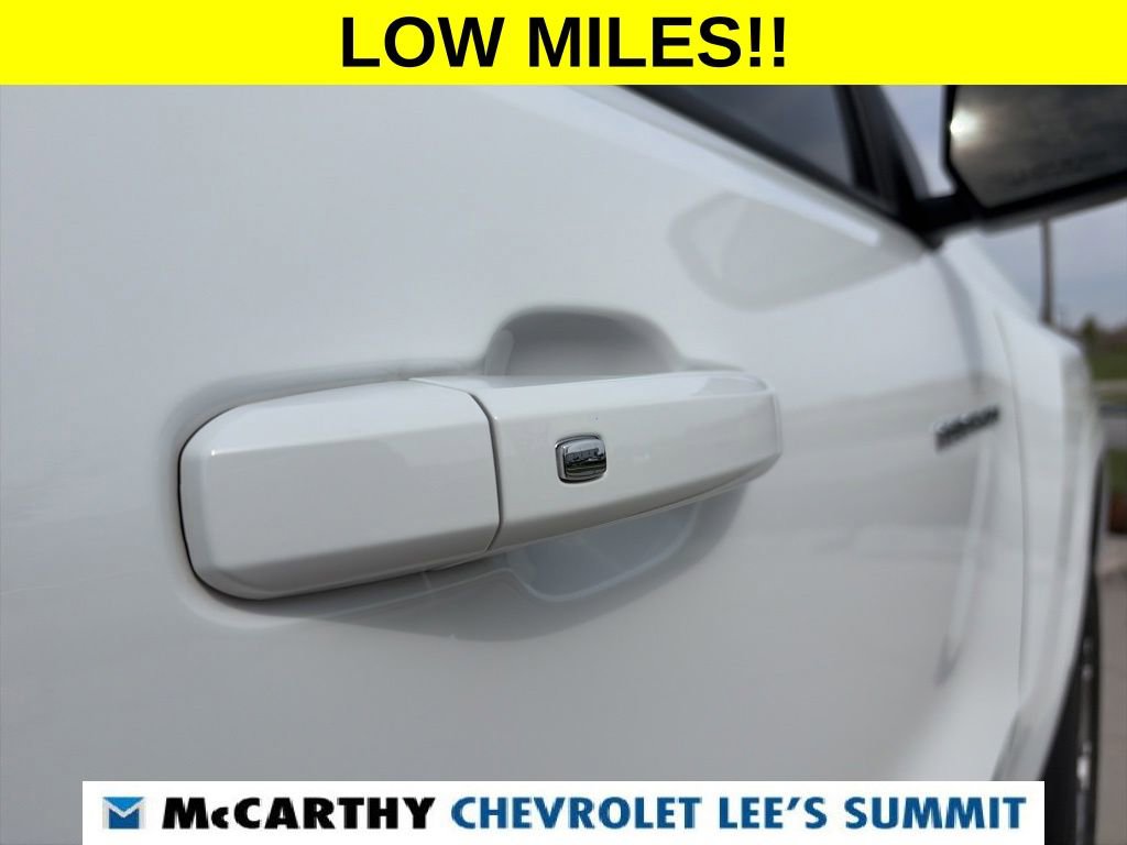 Used 2025 Chevrolet Colorado LT image 26