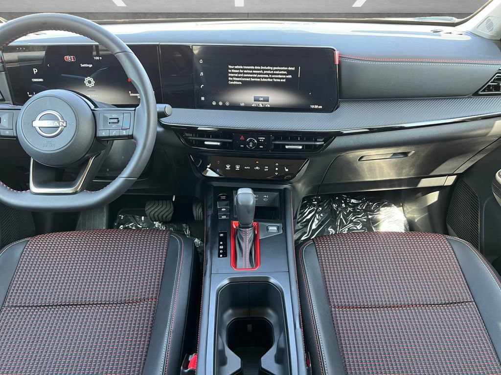 Certified 2026 Nissan Kicks SR w/ Cold Weather Package AWD/4WD image 3