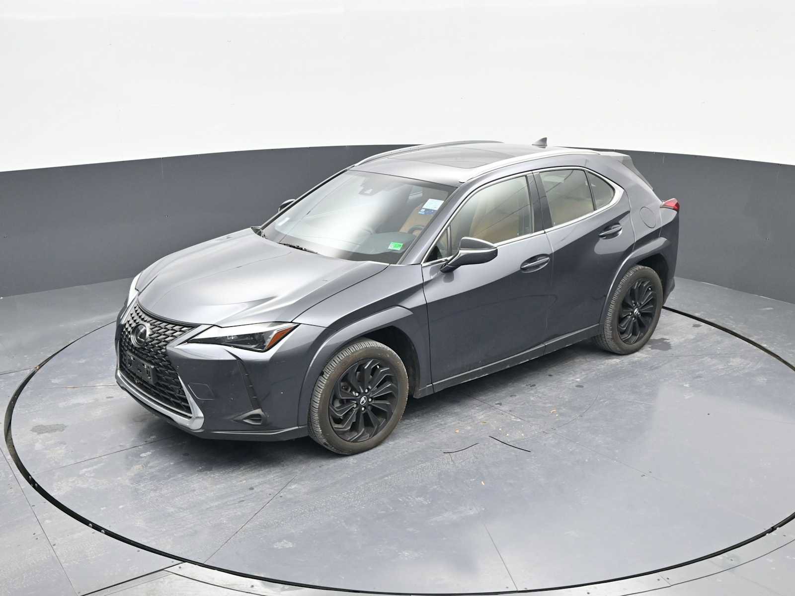 Used 2024 Lexus UX 250h Premium image 27
