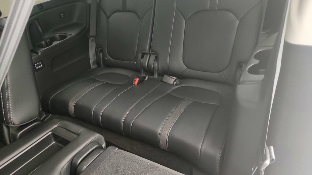 Used 2025 Honda Pilot EX-L image 26