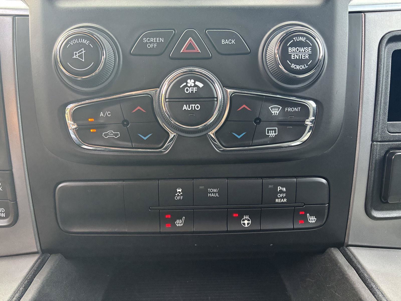 Used 2021 RAM 1500 Warlock AWD/4WD image 26
