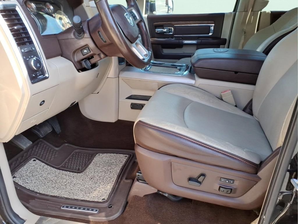 Used 2018 RAM 3500 Laramie Longhorn w/ Longhorn Southfork Package image 15