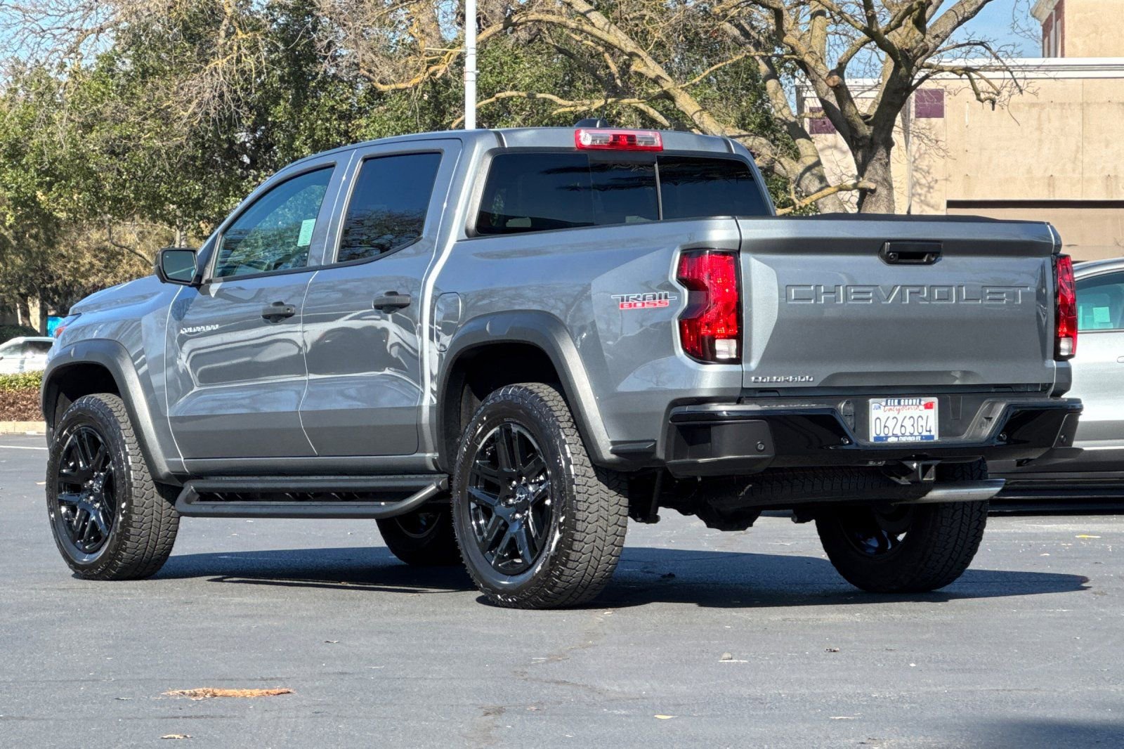 Used 2025 Chevrolet Colorado Trail Boss image 5