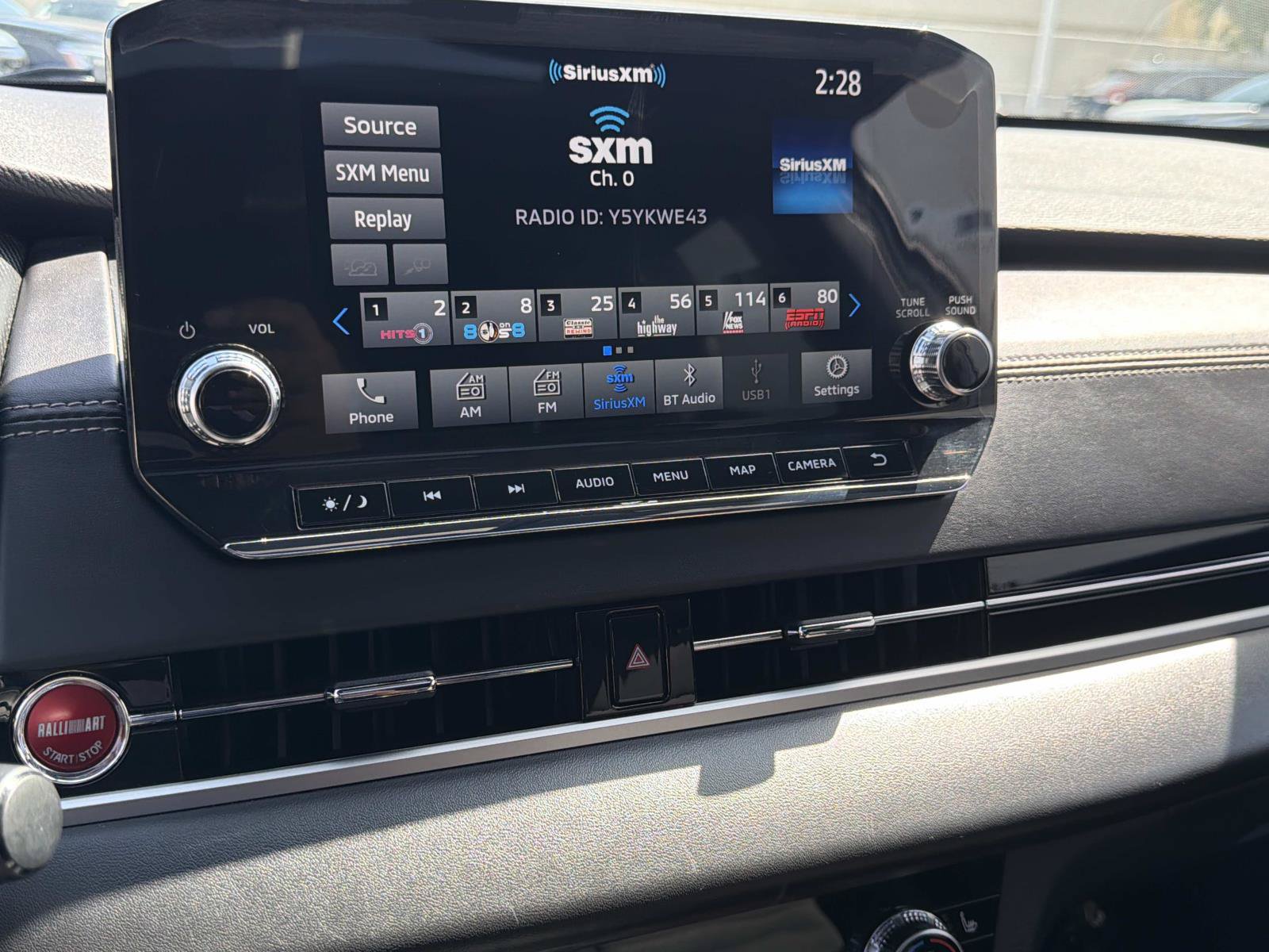 Used 2024 Mitsubishi Outlander Ralliart AWD/4WD image 23