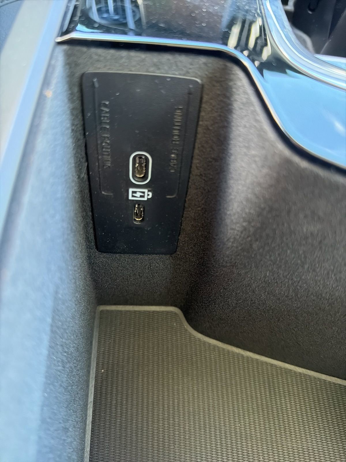 Certified 2025 Volvo S90 B6 Plus w/ Protection Package Premier image 46