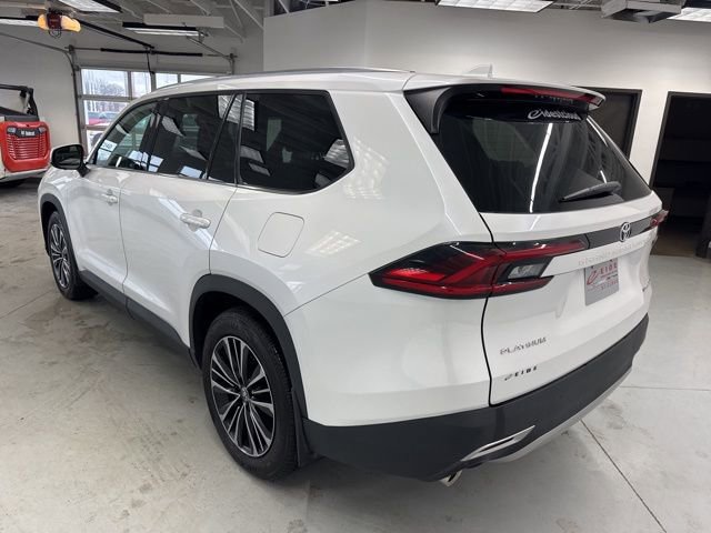 Used 2025 Toyota Grand Highlander AWD Hybrid image 8