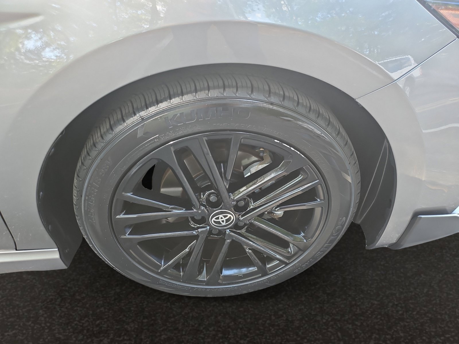 Used 2025 Toyota Camry SE FWD image 41