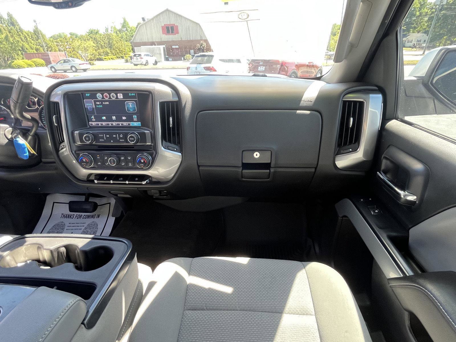 Used 2015 Chevrolet Silverado 1500 LT w/ All Star Edition AWD/4WD image 12
