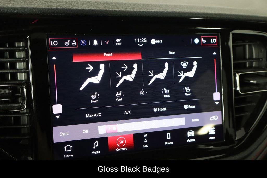 Used 2023 Dodge Durango GT image 34