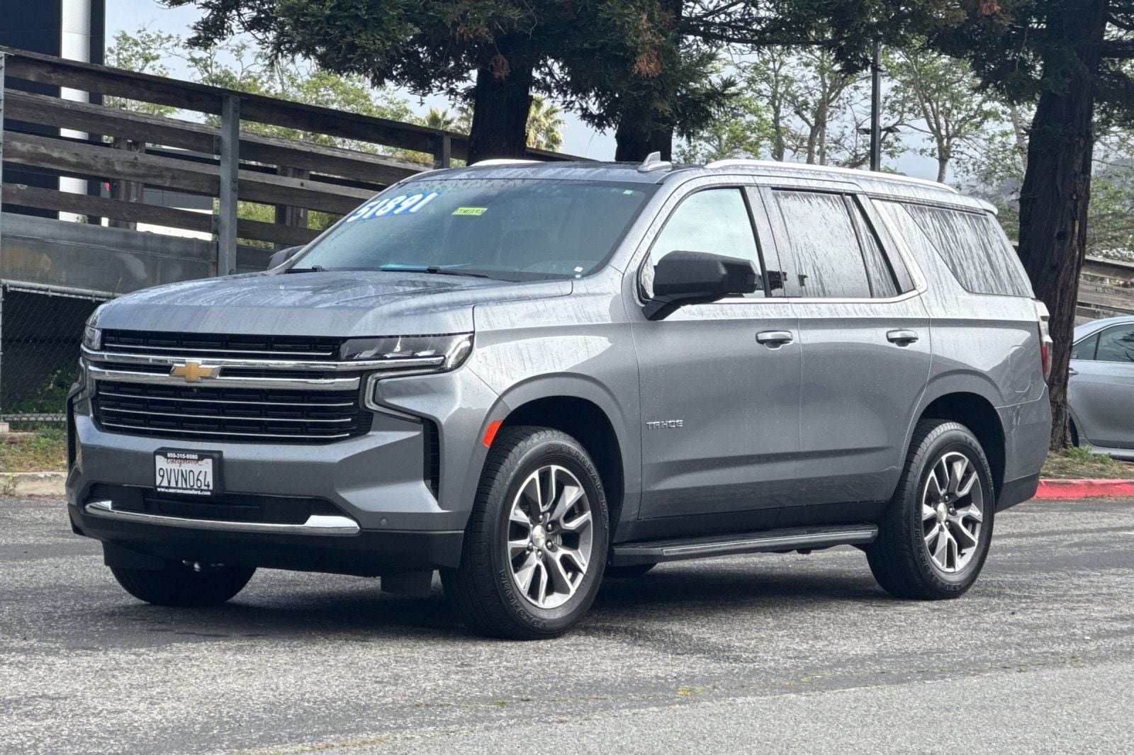 Used 2022 Chevrolet Tahoe LT w/ LT Signature Package image 9