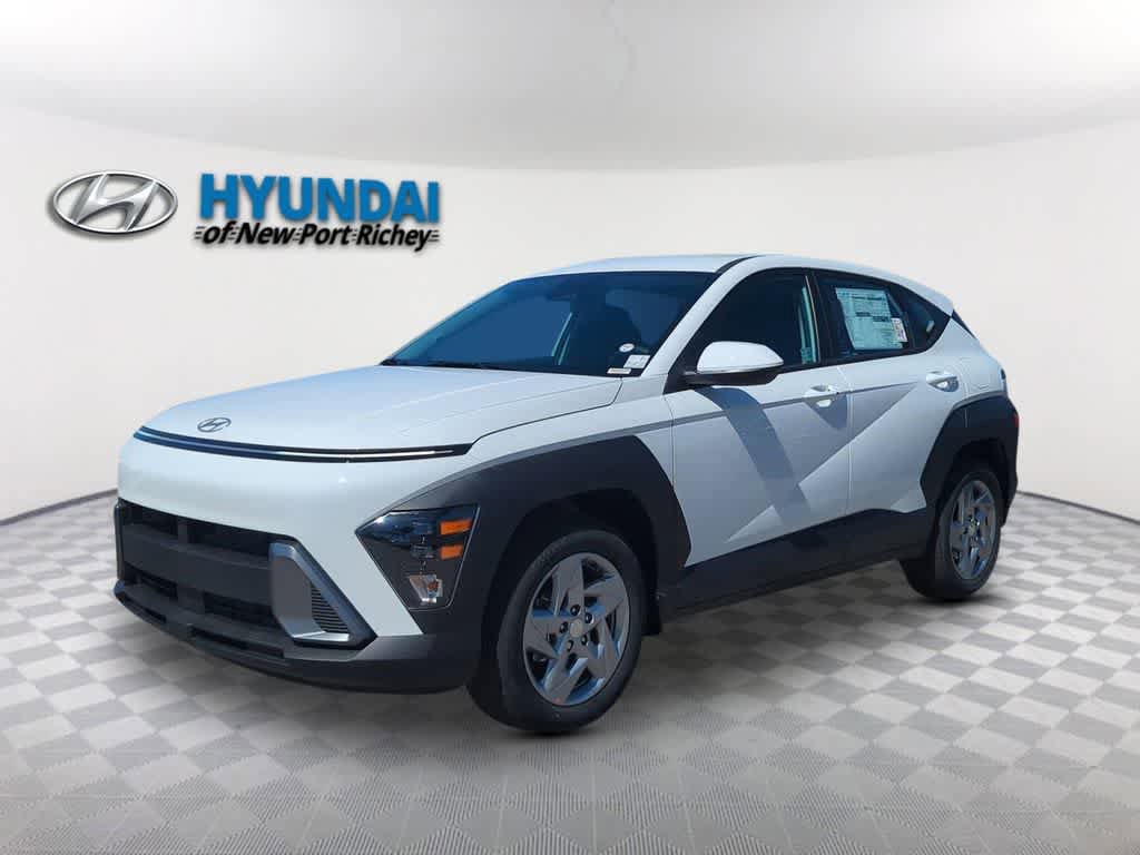 New 2025 Hyundai Kona SE