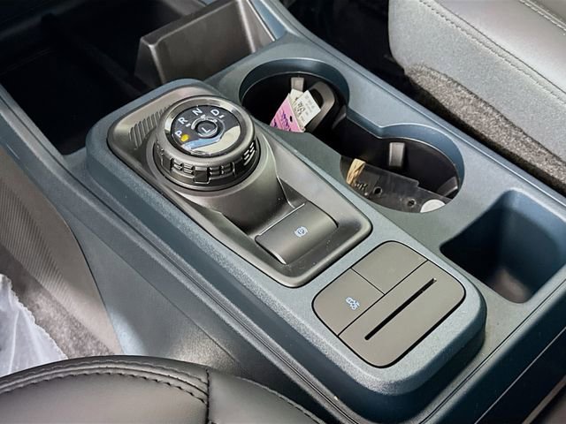 New 2026 Ford Maverick Lariat w/ Black Appearance Package image 17