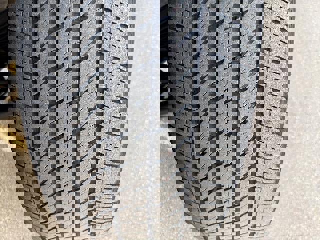 Used 2021 GMC Yukon Denali w/ Denali Ultimate Package image 11