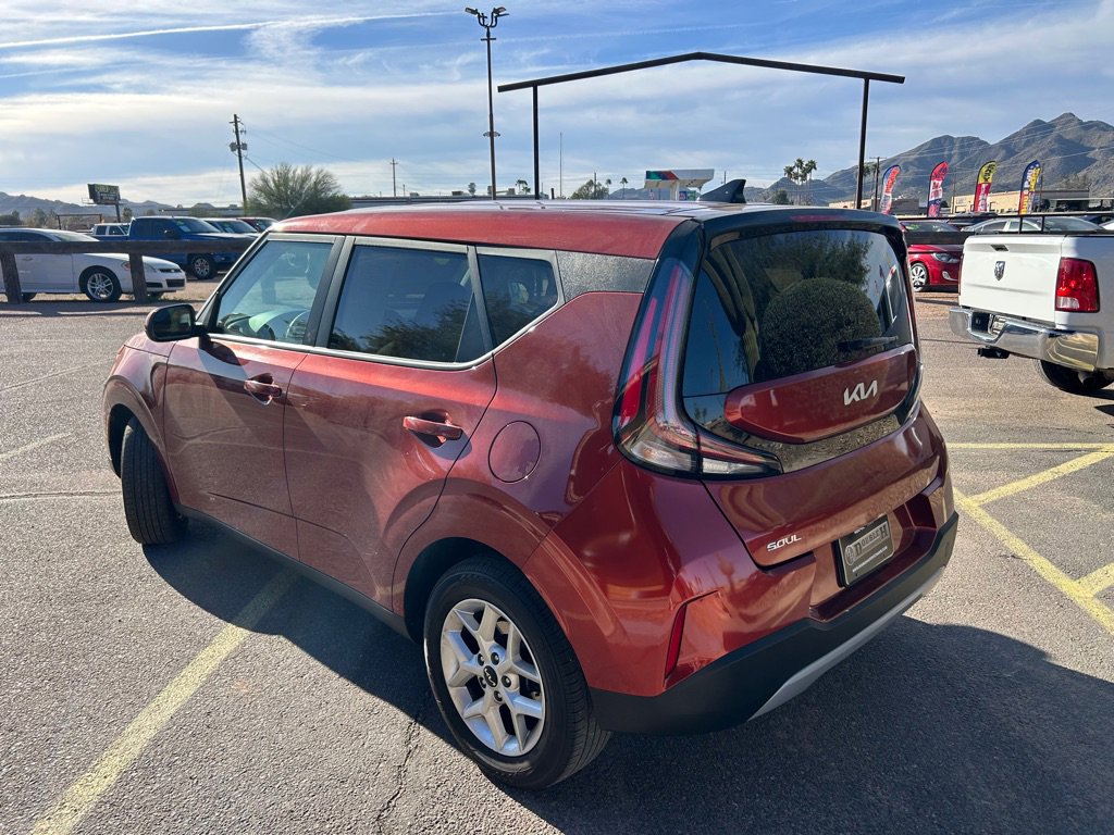 Used 2024 Kia Soul LX w/ Option Group 015 image 3
