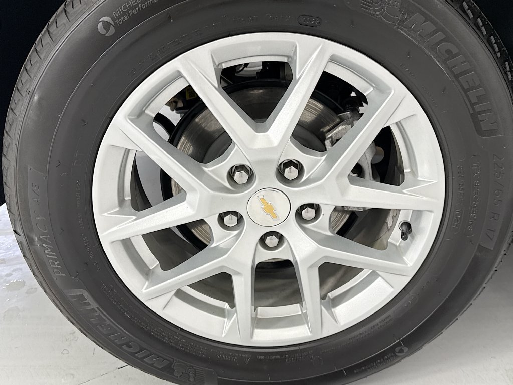 Used 2023 Chevrolet Equinox LS FWD image 31