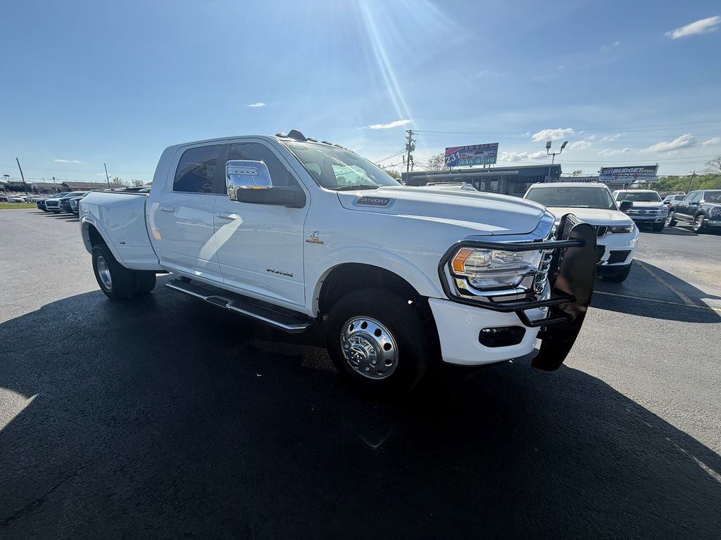 Used 2023 RAM 3500 Limited image 1