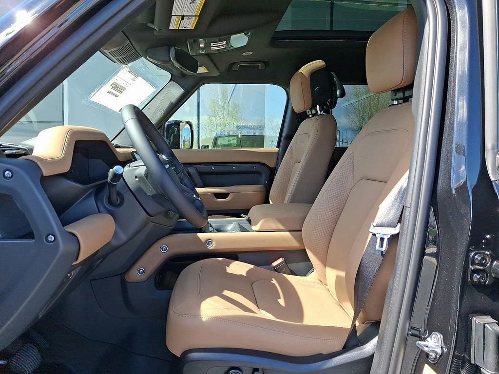 New 2026 Land Rover Defender 110 X-Dynamic SE AWD/4WD image 9