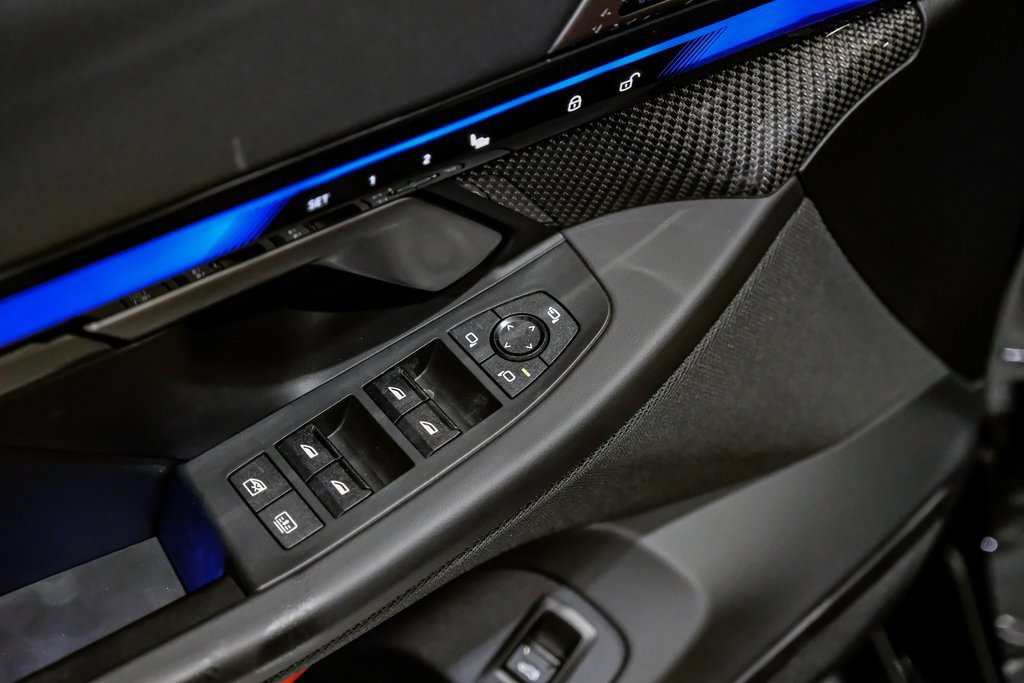 Used 2025 BMW M5 w/ Carbon Package image 45