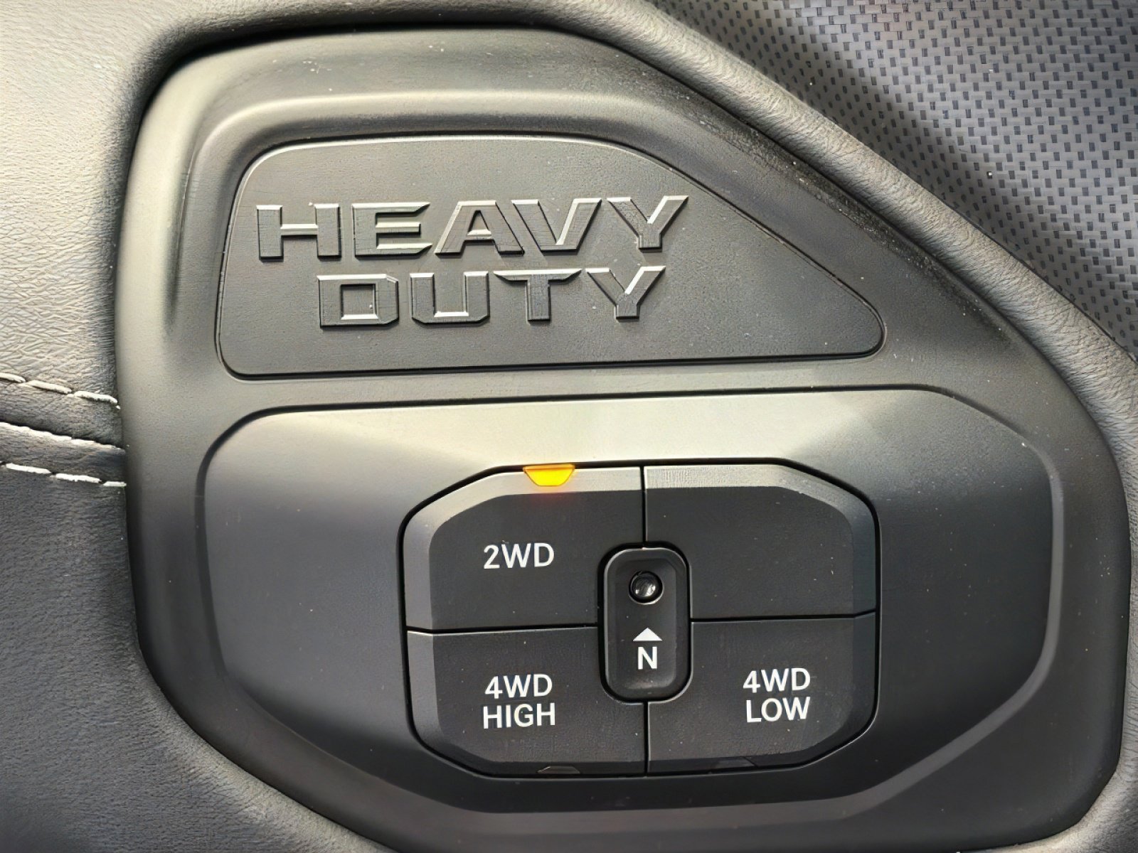 New 2026 RAM 2500 Limited AWD/4WD image 34