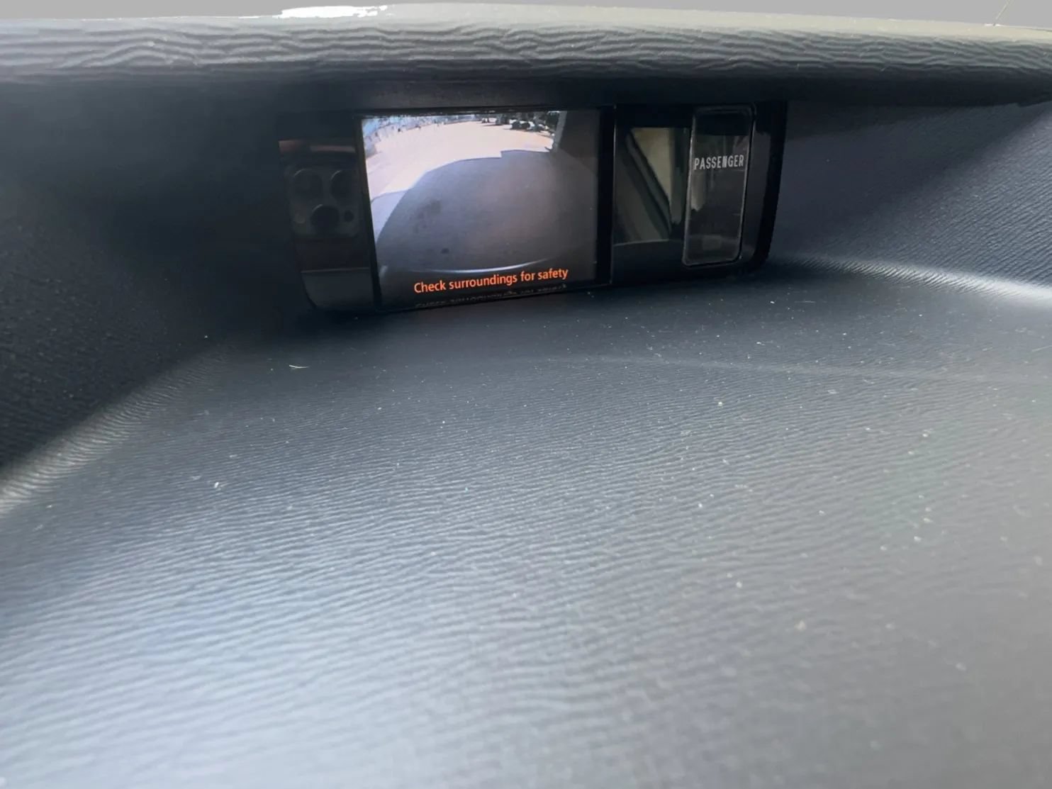 Used 2014 Toyota Sienna XLE FWD image 23