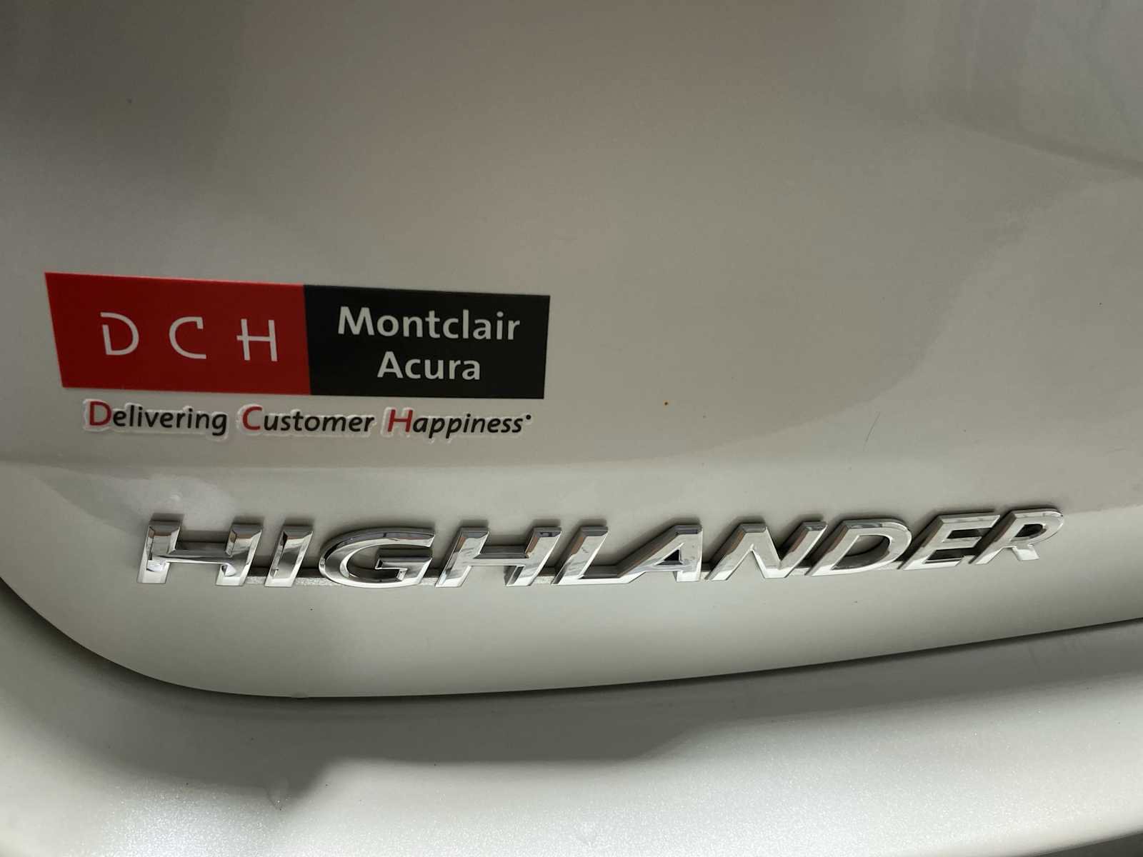 Used 2019 Toyota Highlander Plus AWD/4WD image 7