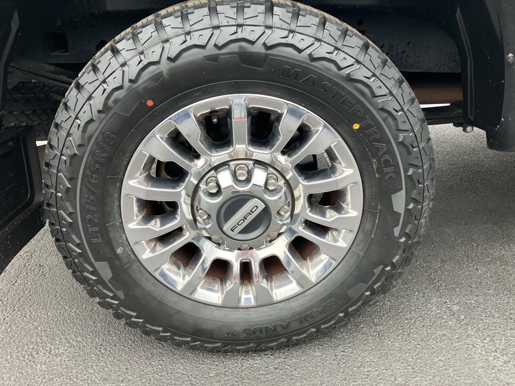 Used 2022 Ford F250 Lariat w/ Chrome Package image 13