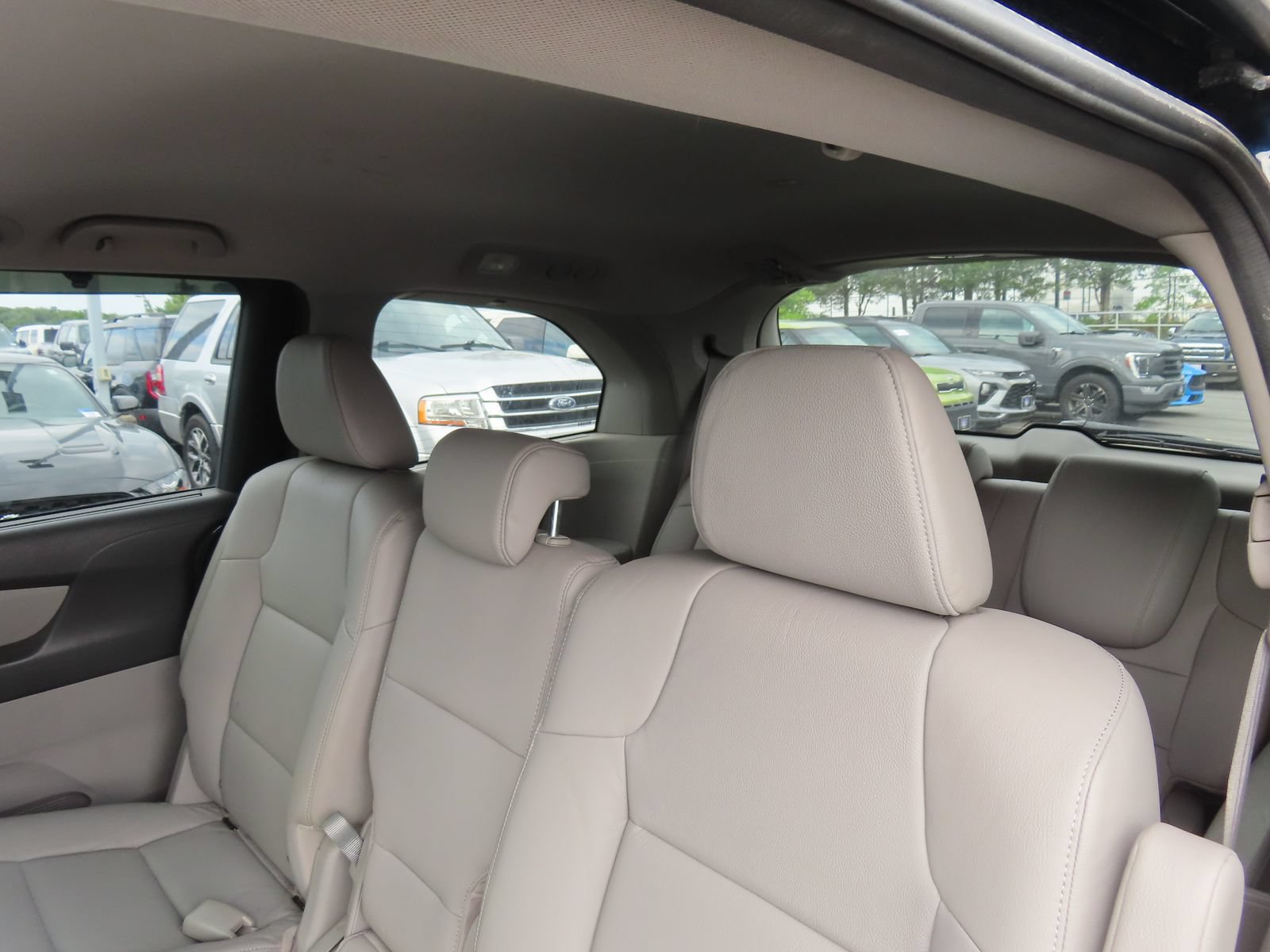 Used 2014 Honda Odyssey EX-L image 29